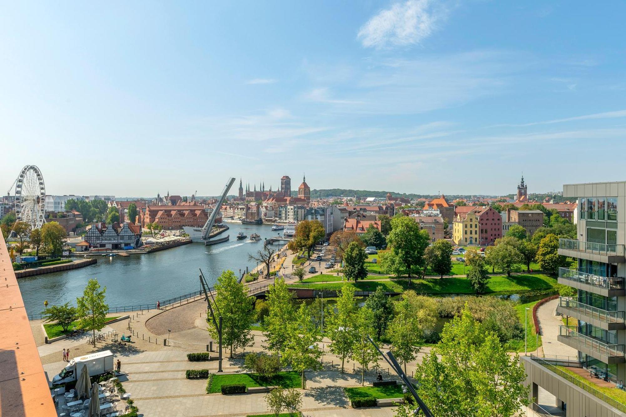Blue Mandarin Riverside Gdansk Exterior foto